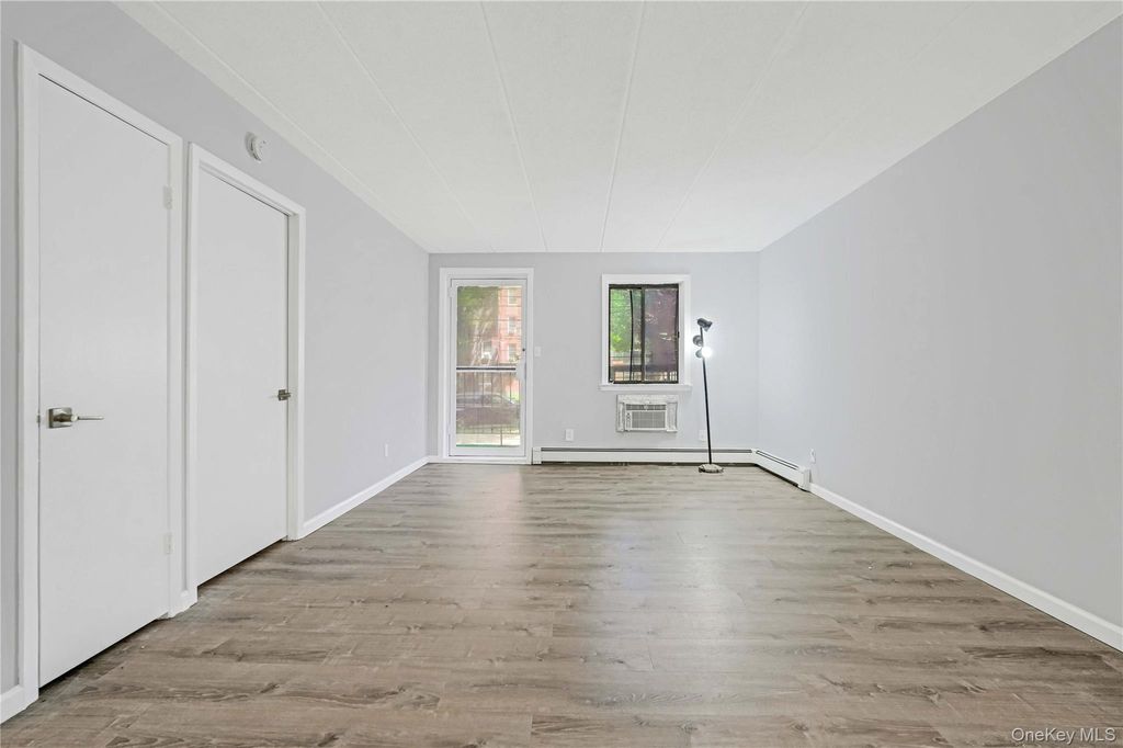 180-16 Wexford Terrace 1C, Jamaica Estates, NY 11432 — photo 4