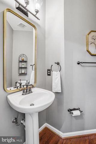 21625 MERION ST, Ashburn, VA 20147