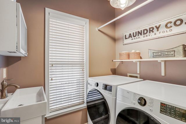 21625 MERION ST, Ashburn, VA 20147