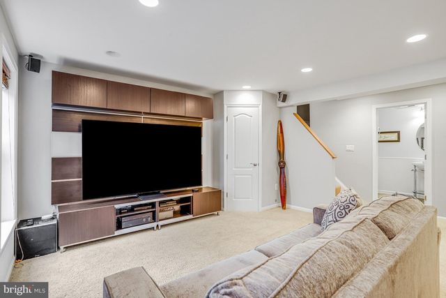 21625 MERION ST, Ashburn, VA 20147