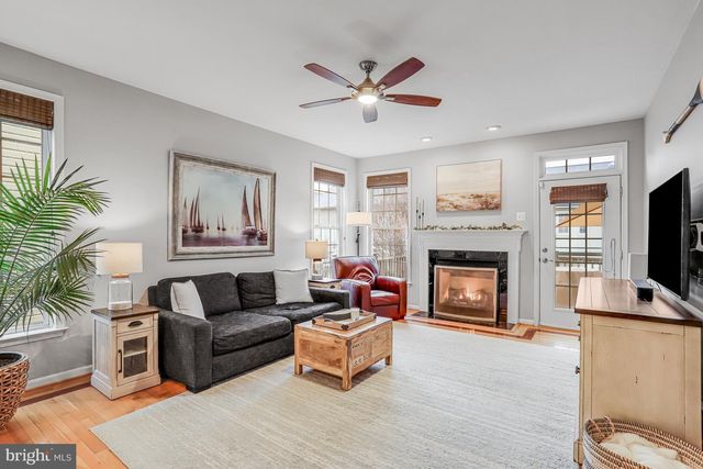 21625 MERION ST, Ashburn, VA 20147