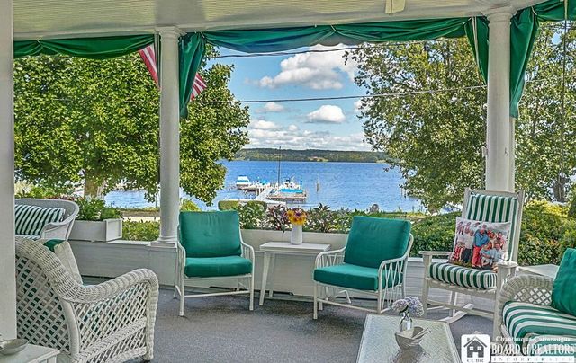 48 South Lake Drive, Chautauqua, NY 14722