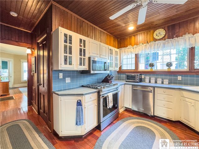 48 South Lake Drive, Chautauqua, NY 14722