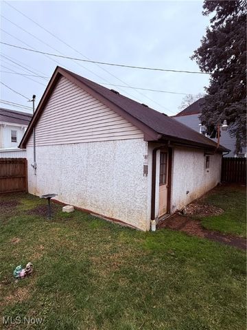 738 Main Street, Wellsville, OH 43968