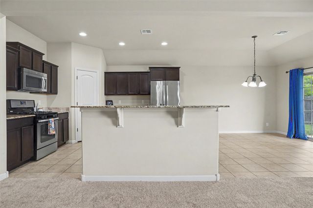 9113 N 144th East Avenue, Owasso, OK 74055