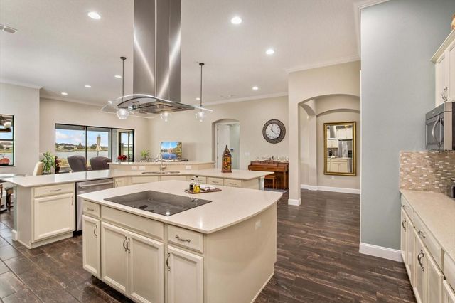15532 AVENUE OF THE ARBORS, Winter Garden, FL 34787