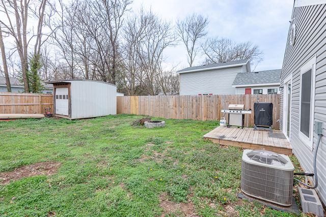 2400 W High Street, Springfield, MO 65803