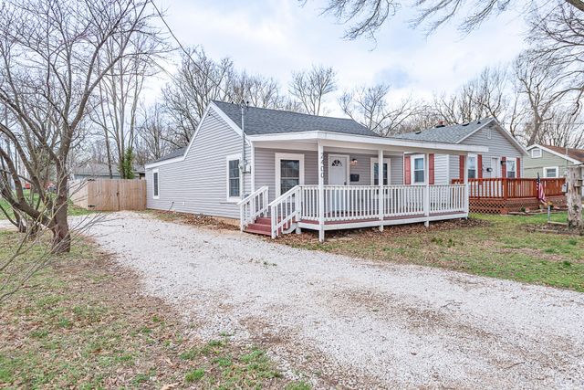 2400 W High Street, Springfield, MO 65803