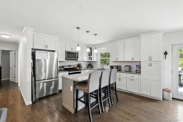 135 Lake Shore Drive E, Rock Hill, NY 12775