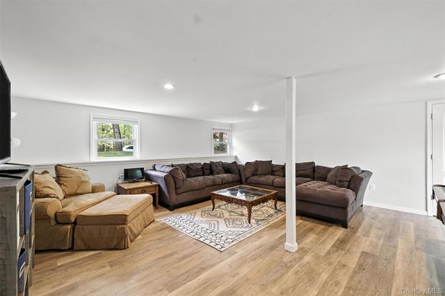 135 Lake Shore Drive E, Rock Hill, NY 12775