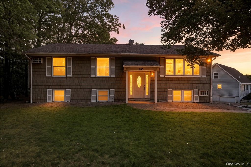 135 Lake Shore Drive E, Rock Hill, NY 12775