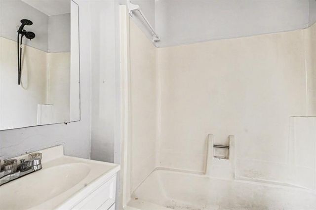 192 Cloud, Jonesboro, GA 30236