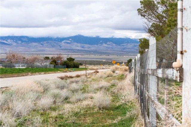 50216 255th West, Lancaster, CA 93536