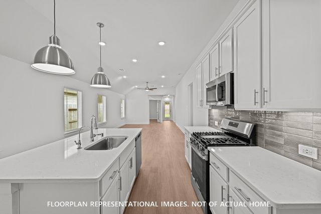 21219 Jacaranda Blossom Way, Tomball, TX 77447