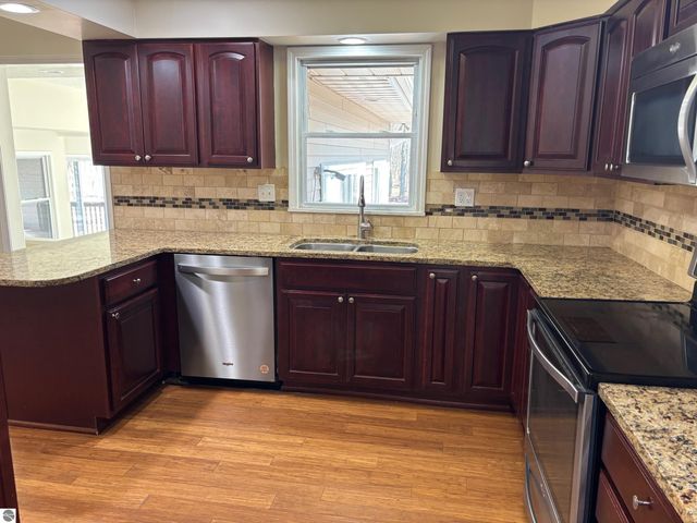 760 Hiawatha Drive, Mt Pleasant, MI 48858