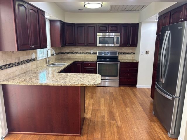 760 Hiawatha Drive, Mt Pleasant, MI 48858