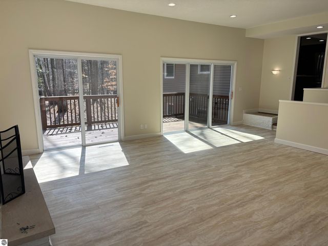 760 Hiawatha Drive, Mt Pleasant, MI 48858