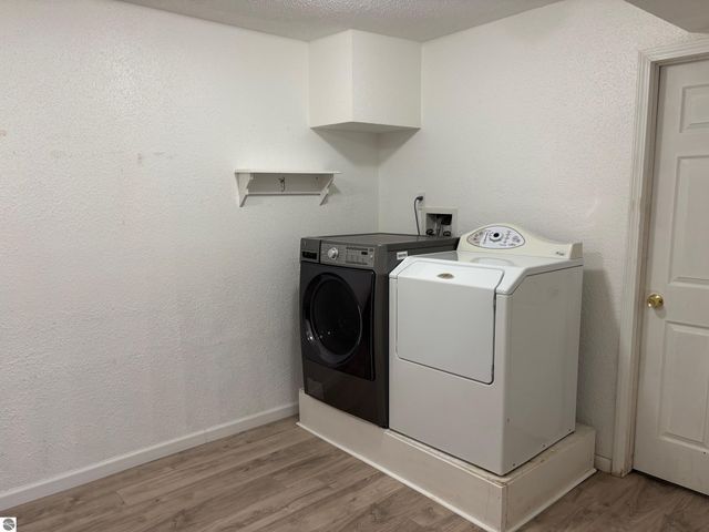 760 Hiawatha Drive, Mt Pleasant, MI 48858