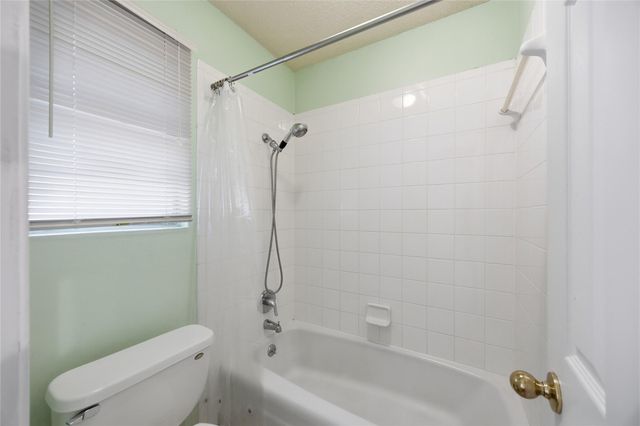 2204 N Celia DR, Cedar Park, TX 78613