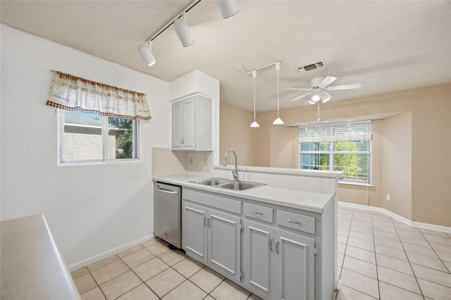 2204 N Celia DR, Cedar Park, TX 78613