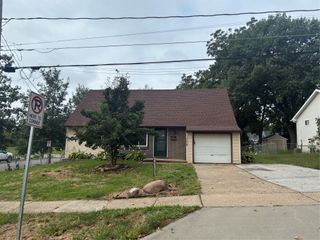 7508 SW 13th Street, Des Moines, IA 50315
