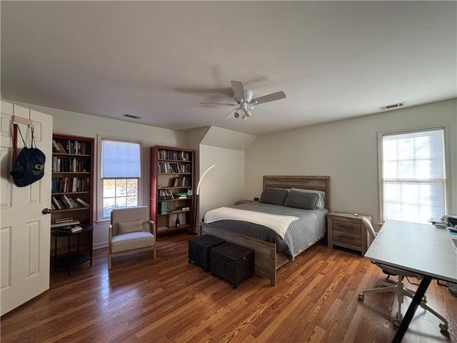 1120 Landings Overlook, Alpharetta, GA 30005