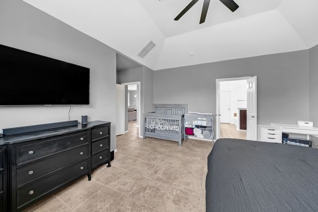 8852 Night Wind Lane, Fort Worth, TX 76244