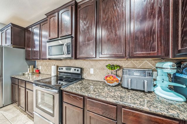 8852 Night Wind Lane, Fort Worth, TX 76244