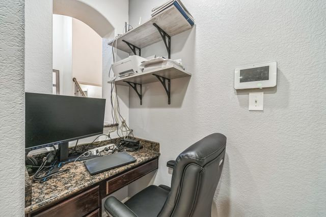 8852 Night Wind Lane, Fort Worth, TX 76244