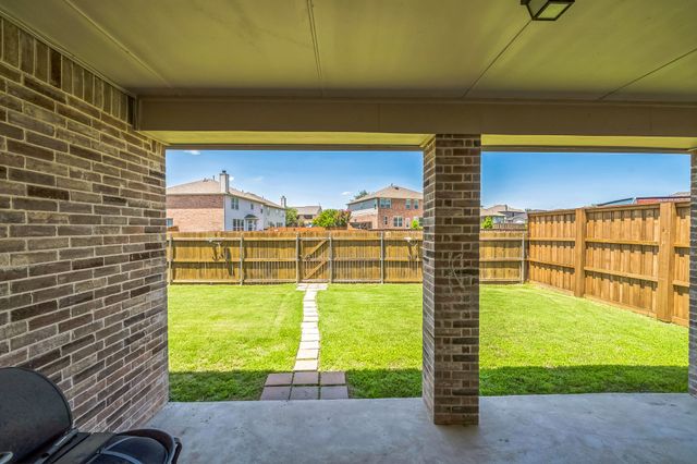 8852 Night Wind Lane, Fort Worth, TX 76244