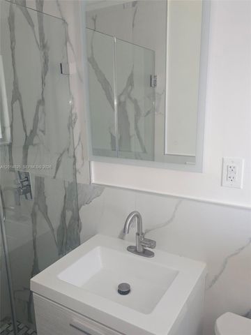 3300 SE 6th Street, Pompano Beach, FL 33062