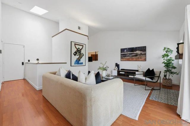 12805 Carriage Rd, Poway, CA 92064