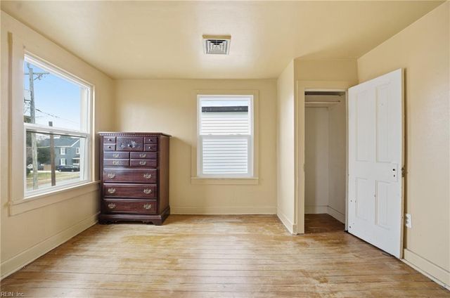 1410 Wilson Rd RD, Norfolk, VA 23523