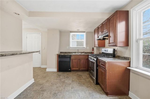 1410 Wilson Rd RD, Norfolk, VA 23523