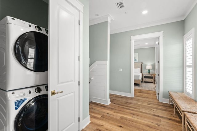 413 Henderson Cottage Way, Destin, FL 32541