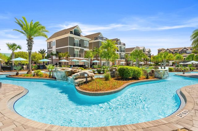 413 Henderson Cottage Way, Destin, FL 32541