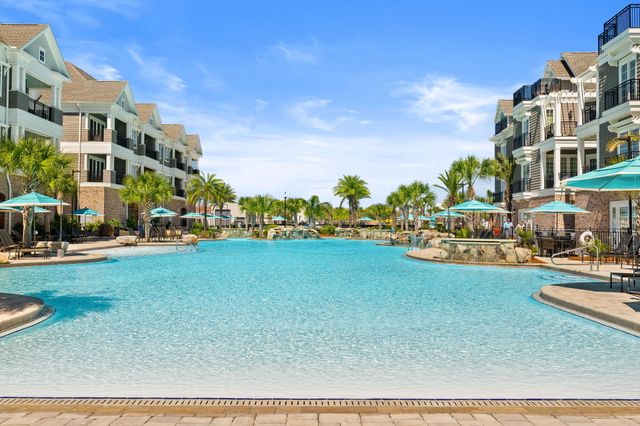 413 Henderson Cottage Way, Destin, FL 32541