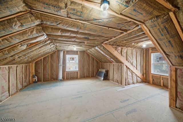 10 Buena Rd, Parsippany-troy Hills Twp., NJ 07054