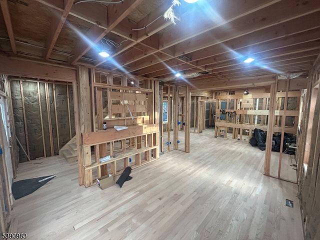 10 Buena Rd, Parsippany-troy Hills Twp., NJ 07054