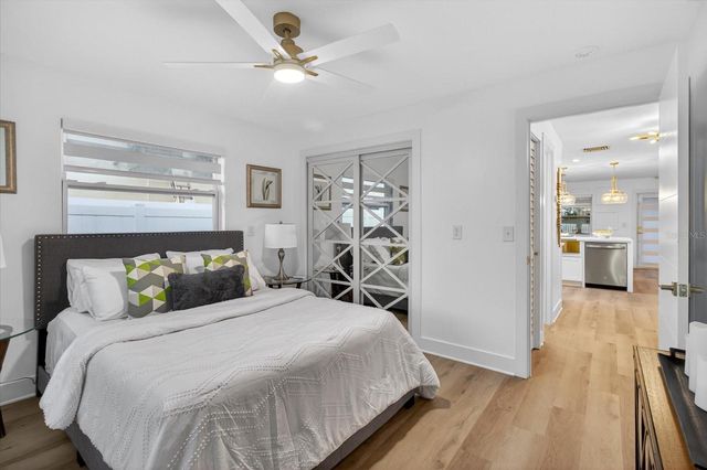 1927 SHORE ACRES BOULEVARD NE, St Petersburg, FL 33703