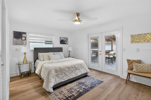 1927 SHORE ACRES BOULEVARD NE, St Petersburg, FL 33703