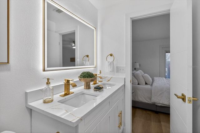 1927 SHORE ACRES BOULEVARD NE, St Petersburg, FL 33703