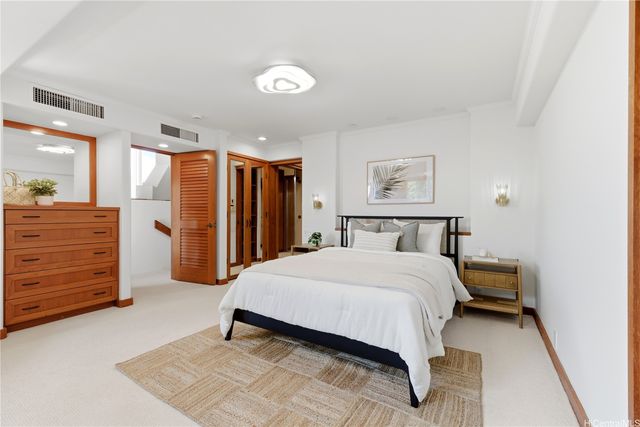 3210 Diamond Head Road 4, Honolulu, HI 96815