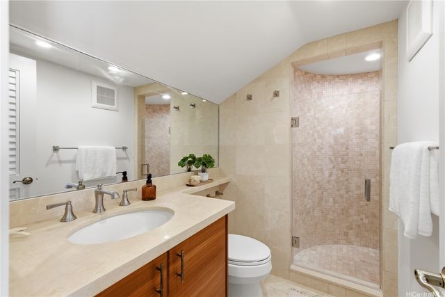3210 Diamond Head Road 4, Honolulu, HI 96815