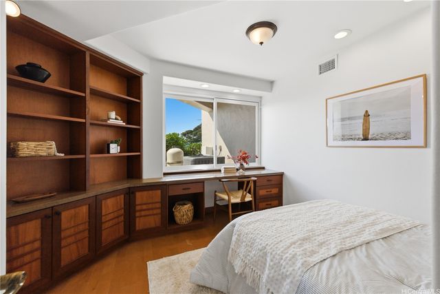 3210 Diamond Head Road 4, Honolulu, HI 96815