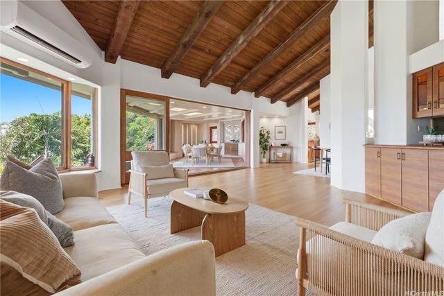 3210 Diamond Head Road 4, Honolulu, HI 96815
