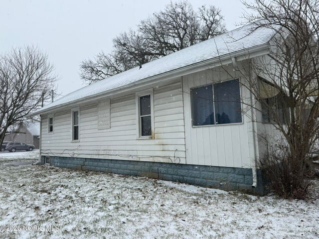 823 Nicholas Street, Defiance, OH 43512