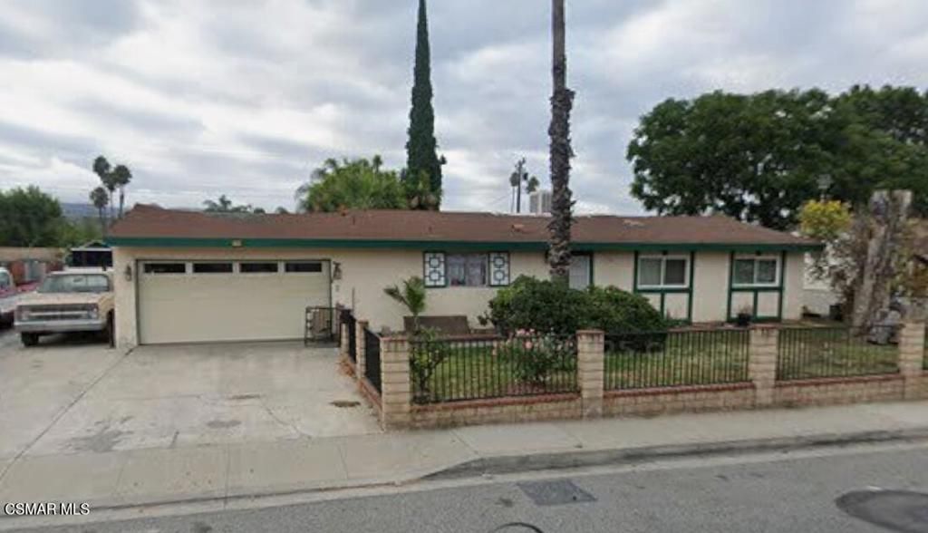 1616 Royal Avenue, Simi Valley, CA 93065