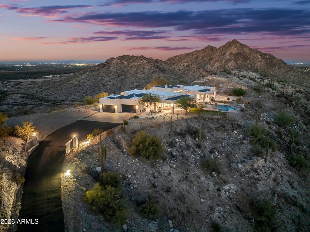 13040 N HIDDEN VALLEY Road, Maricopa, AZ 85139 — exterior
