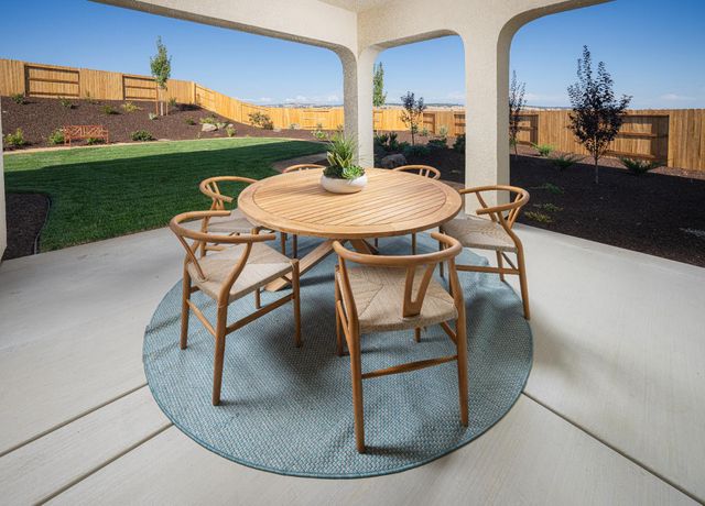 5077 Brooks Cir, Folsom, CA 95630